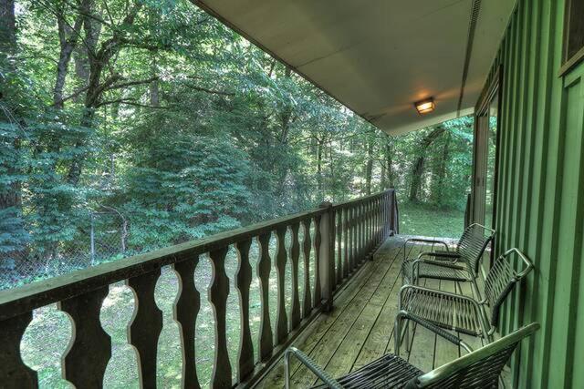 Emma'S Cottage #537 เซอเวียร์วีล ภายนอก รูปภาพ